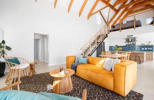 Dwarskersbos House | Sugarbird