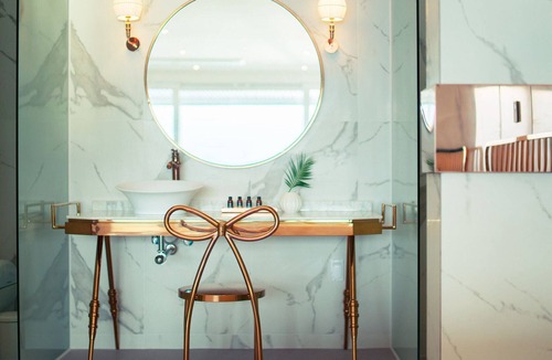 Dolsan-eup Hotel | Sugarbrium
