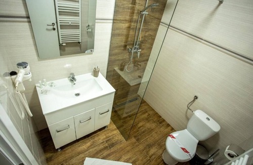 Baia-Sprie Hotel | SUIOR RESORT