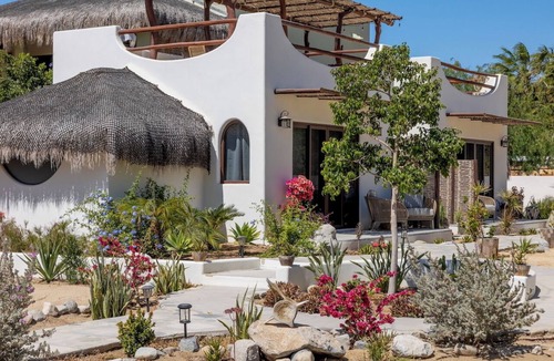 Los Barriles Villa | Suite 1: Exquisite Luxury by the Sea