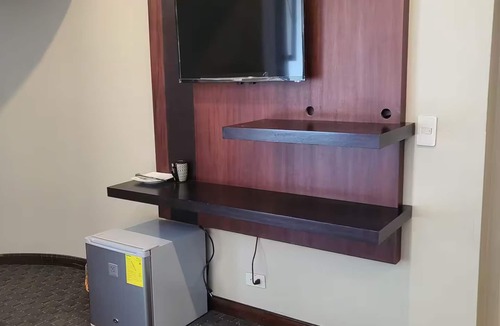 Financial District Apartment | Suite A4 Akros