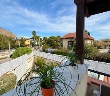 Mondello Apartment | Suite Aiace Mondello