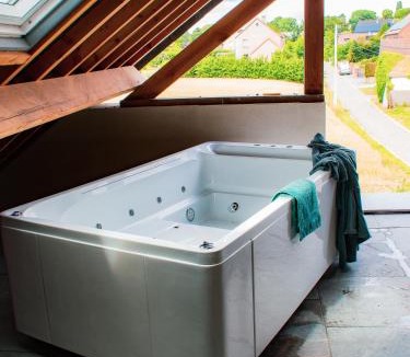 Incourt Bed & Breakfast | suite Alphonsine