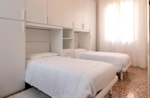 Crocetta-San Lazzaro-Modena Est Apartment | Suite Bellini - Affitti Brevi Italia