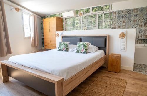Villars-les-Dombes Hotel | Suite Cotinga, balneo, bien-être, Parc des Oiseaux