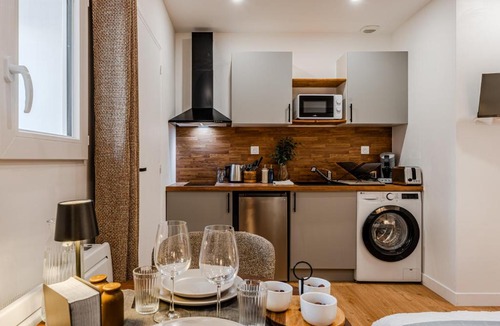 Saint-Michel - Nansouty - Saint-Genes Apartment | Suite d'Exception sous Voûtes avec Spa & Cinéma
