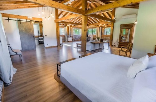 Oiartzun Other | Suite Deluxe en Edificio Histórico Único