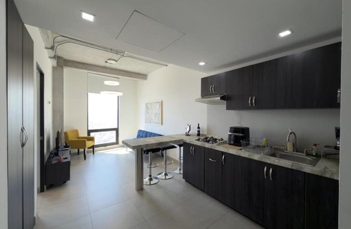 Monterrey Apartment | Suite Ejecutiva con Vistas y Estacionamiento
