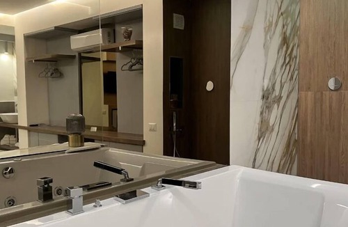 Montecalvario Apartment | Suite Elegant