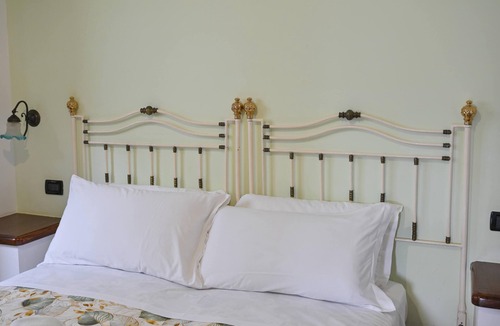 Sant'Angelo Bed & Breakfast | Suite-Executive-Ensuite with Shower-Terrace-Suite