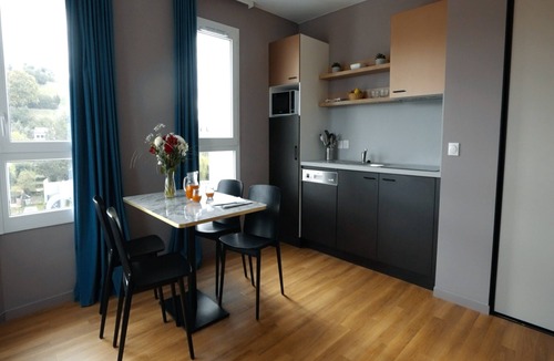 Chatel-Guyon Apartment | Suite in Premier Thermal Spa Resort