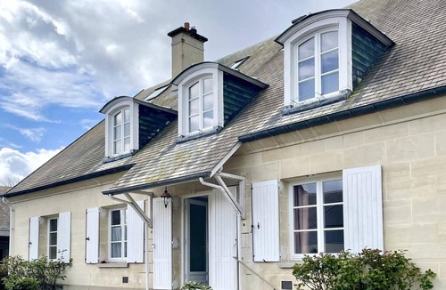 Gouvieux Apartment | Suite Jockey by La Boîte En Plus