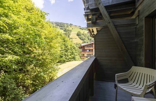 Vorderglemm Apartment | Suite mit 2 SZ & Wellnessbereich by Interhome