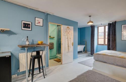 Orges Apartment | Suite Privée, Bain, Kitchenette, en Champagne