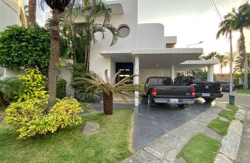 Samborondon House | Suite privada nueva en Via Samborondón-Guayaquil