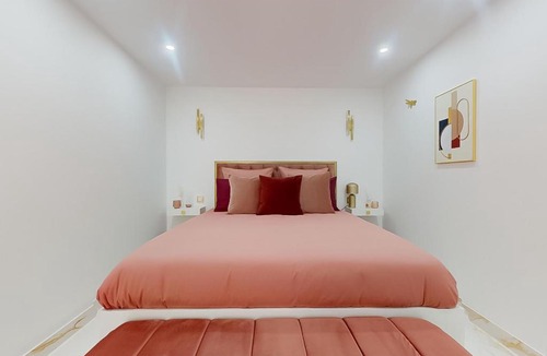 Pontault-Combault Apartment | Suite romantique avec jacuzzi