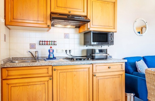 Spalt Apartment | Suite 'Seelixir' with Lake View and Sunny Balcony on a Panoramic Plateau