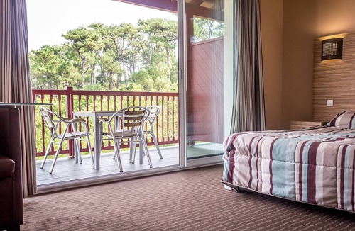 Saint-Jean-de-Luz Apartment | Suite Studio pour 2 | Piscine chauffée | Tennis