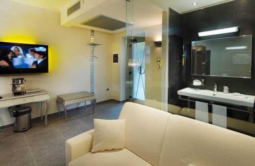 Frosinone House | Suite Testani
