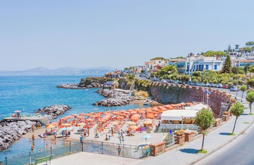 Casamicciola Terme House | Suite The Mana Vista Mare in Centro a Casamicciola Terme