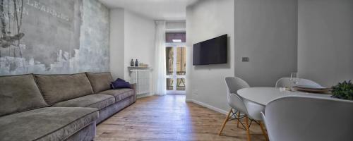 Voghera Apartment | Suite Vogue Epoca