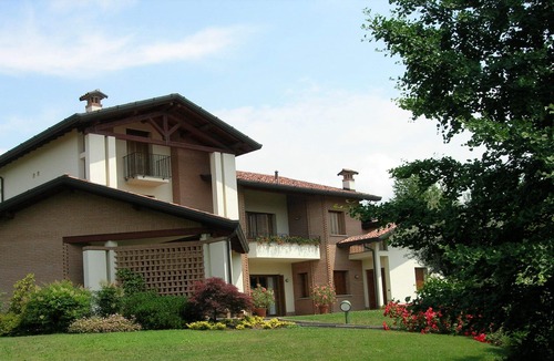 Villa Guardia Bed & Breakfast | Suite with 2 double bedrooms and terrace