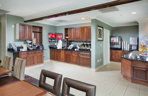 National Hills Apartment | Suite with Conference Space Near Bush Field Airport | Free Daily Breakfast