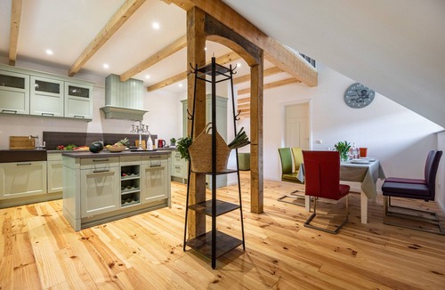 Dedelstorf Apartment | Suite with Rooftop Terrace, Swimming Lake, Wi-Fi, On-site Parking and Large Garden
