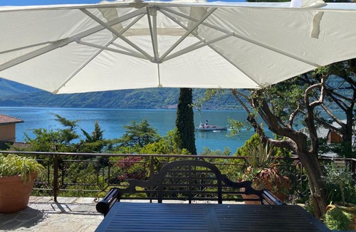Bellano House | Suitecastlelakeview 0