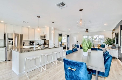 Scottsdale Estates Six House | #SuiteHomeScottsdale: Your SPRING TRAINING BASECAMP in Old Town, Scottsdale!