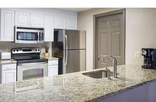 Hershey Villa | Suites at Hershey 2BR/2BA suite w/fireplace, full kitchen, indoor/outdoor pool