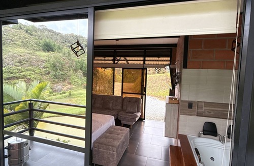 Marinilla Hotel | Suites del Lago