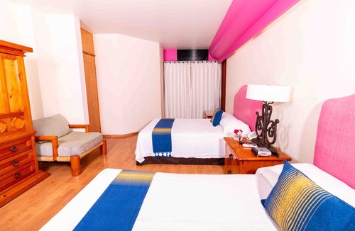 San Felipe del Agua Hotel | Suites Xadani