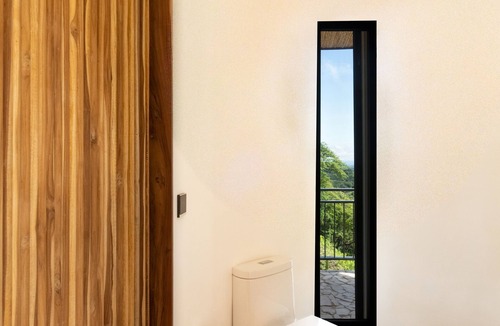 Santa Barbara Hotel | Suitree Experience Hotel