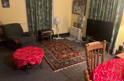 Waimate House | Sullivans backpackers