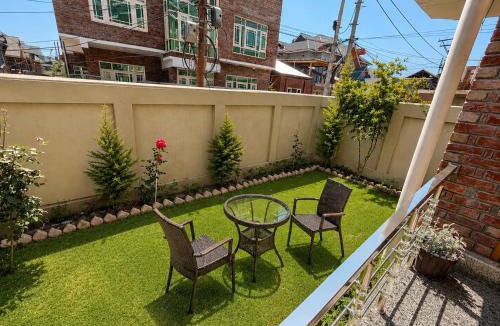 Srinagar House | Sultan Homestay