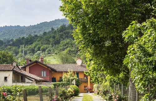 Busca House | Suma Si Casa Cesare - 2000 sq. m. of garden at your disposal CIR00403400011