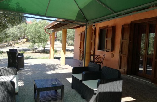 Torre delle Stelle Bed & Breakfast | Sumindulau