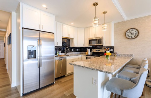 Hampton Condo | Summer bliss in our Hampton Beach oceanfront 2BR condo awaits!