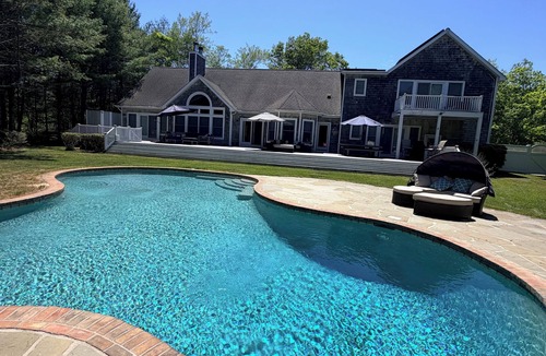 East Hampton House | Summer East Hampton Retreat- Heated Pool, Tennis, Hot Tub
