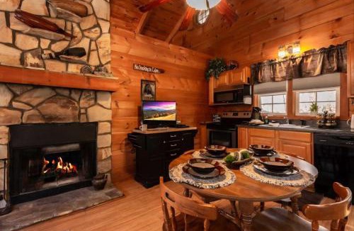 Sautee Nacoochee House | Summer Fun Private Cabin Near Helen WiFi HT