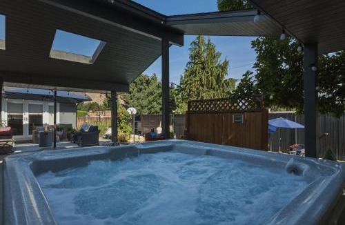 Wenatchee House | Summer Fun Wenatchee home