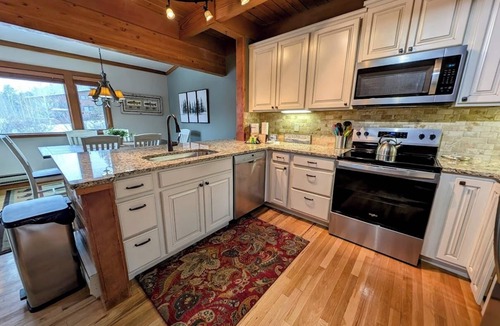 Keystone House | Summer Getaway w/Pool & Hot Tub, Shuttle