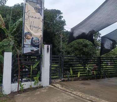 Digos City House | Summer Hub