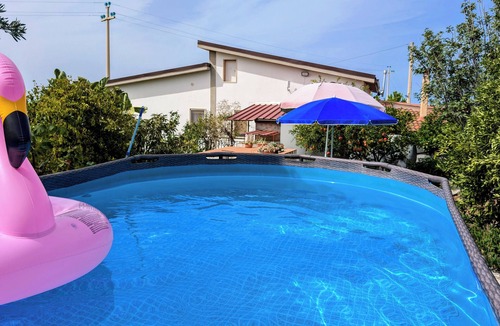 Campofelice di Roccella Villa | Summer apartment.