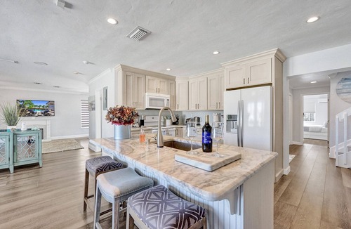 Deerfield Beach House | Summer openings at the Blue Wave Beach Home!