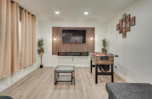 South Scottsdale House | Summer-Ready Old Town Condo w/Pool & Patio Access