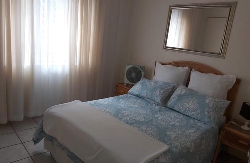 Margate Apartment | Summer Rocks