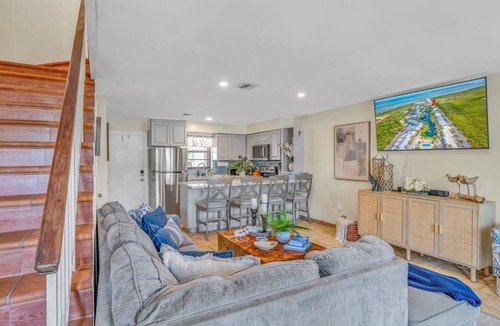 Key Largo Condo | Summer Special! 5 Star Resort w/Lagoon Pool Tennis GolfCart Kayaks Amenities