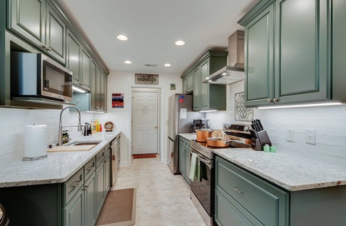 Thompson's Station House | Summer Special Pricing for Cozy Cool Comfort in Your Spring Hill Haven